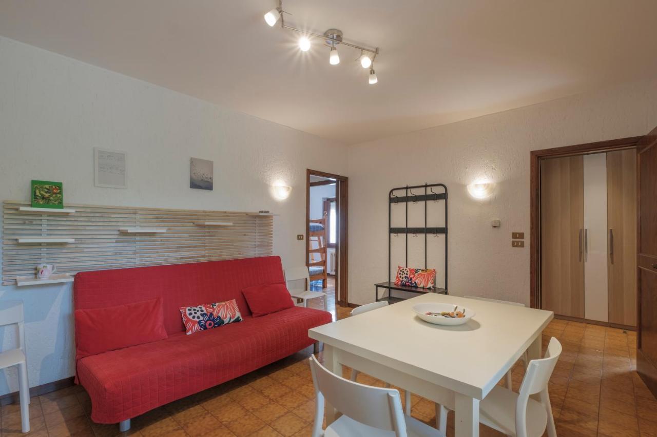 Villa Ida - 2 Bedrooms Apartment With Private Garden Σιρμιόνε Εξωτερικό φωτογραφία