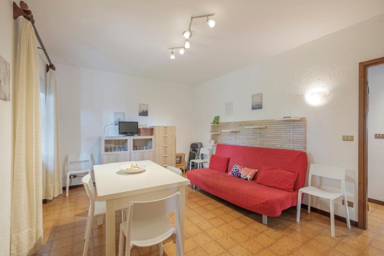 Villa Ida - 2 Bedrooms Apartment With Private Garden Σιρμιόνε Εξωτερικό φωτογραφία