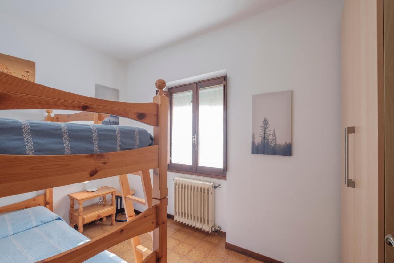 Villa Ida - 2 Bedrooms Apartment With Private Garden Σιρμιόνε Εξωτερικό φωτογραφία