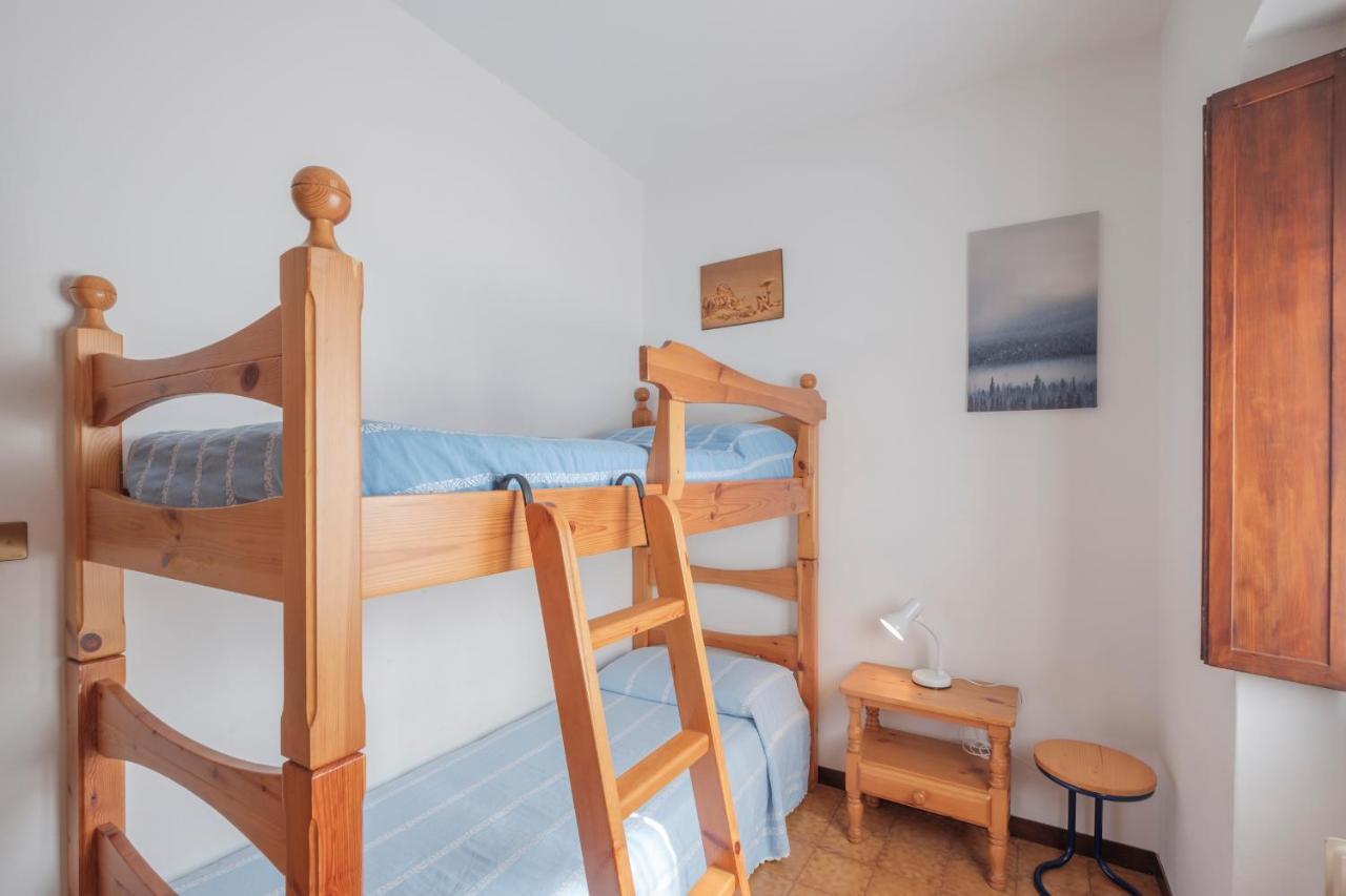 Villa Ida - 2 Bedrooms Apartment With Private Garden Σιρμιόνε Εξωτερικό φωτογραφία