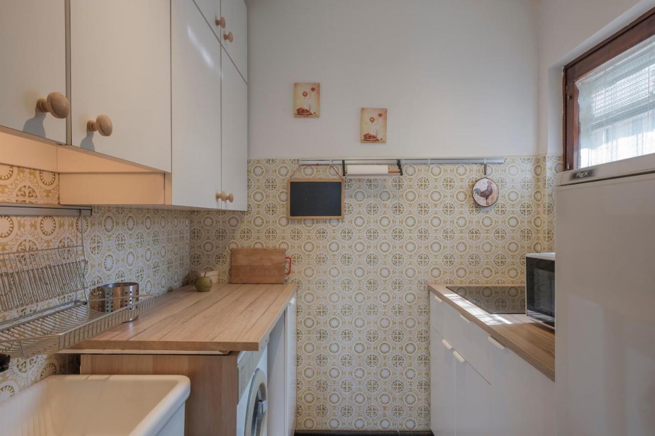 Villa Ida - 2 Bedrooms Apartment With Private Garden Σιρμιόνε Εξωτερικό φωτογραφία